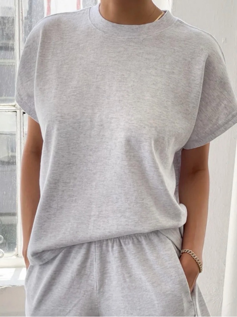 🆕 Jeanne Tee - Ice Grey